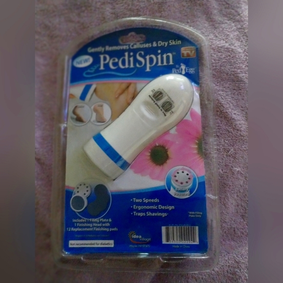 Electric 2-speeds Ped Egg Pedi Spin Removes Calluses Dry Skin Device - Picture 2 of 3